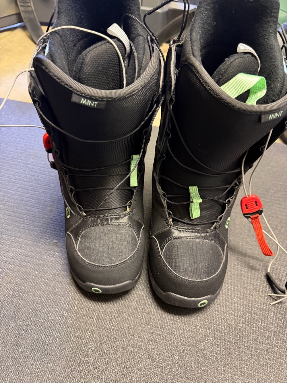 Burton Women's Mint Black Snowboard Boots with Green Liner Accents